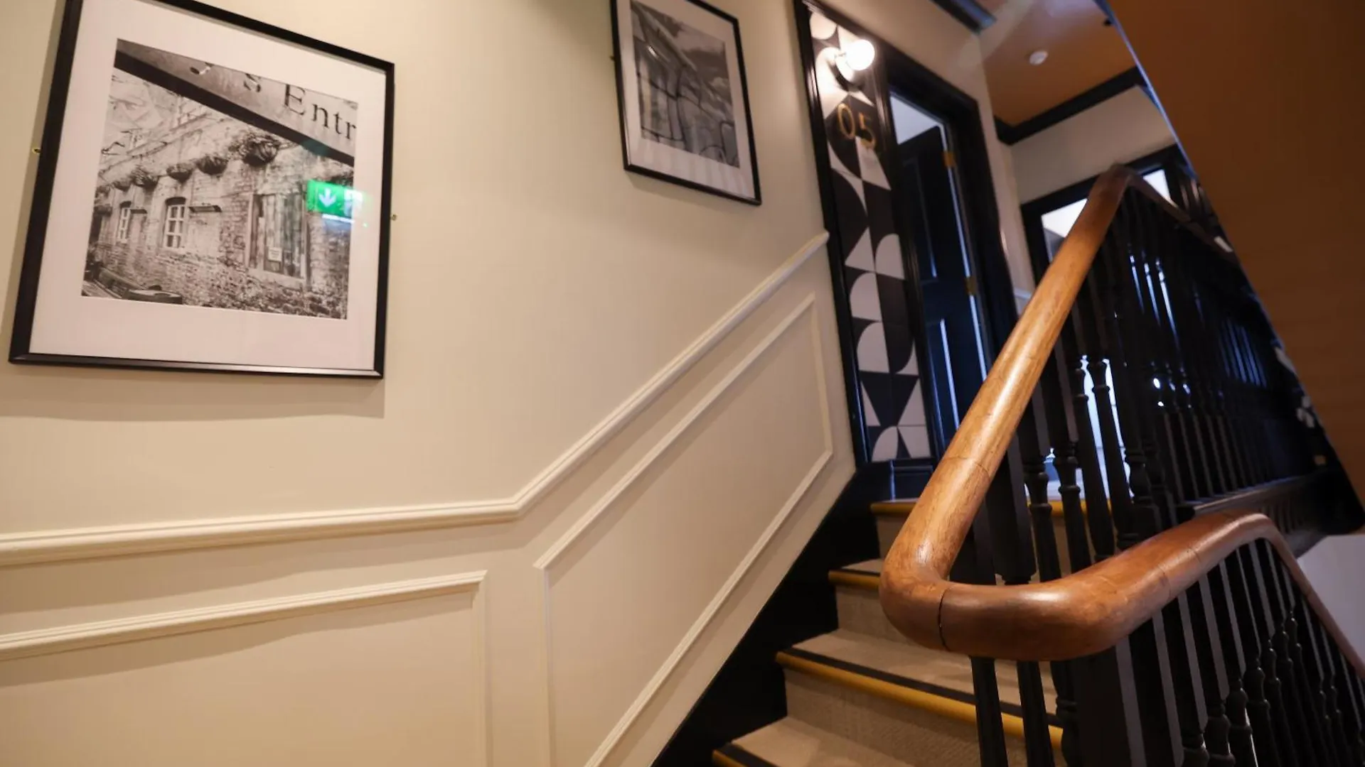 Aparthotel No 5 By Warren Collection Belfast 0*,  Wielka Brytania